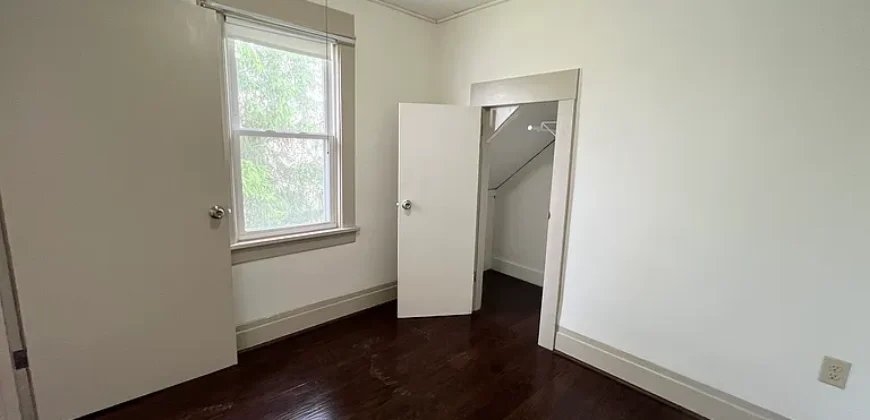 80 Meadow Pl APT 3, Buffalo, NY 14225