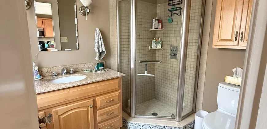1093 Delaware Ave APT 3, Buffalo, NY 14209