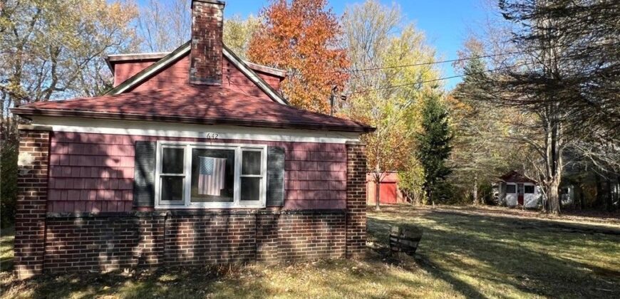 642 Monroe Avenue, Angola, NY 14006